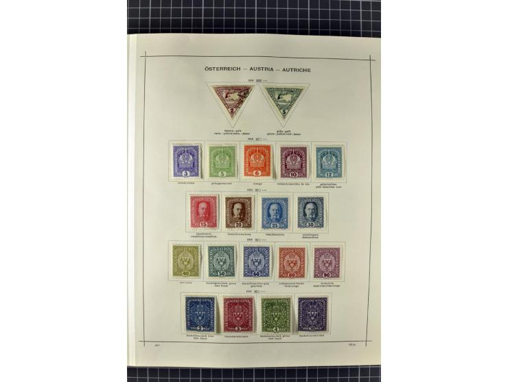 1840/1927, ungebrauchte und gestempelte Sammlung mit guten Werten und Sätzen in 2 Schaubeck-Alben