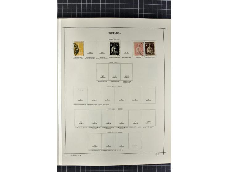 1840/1927, ungebrauchte und gestempelte Sammlung mit guten Werten und Sätzen in 2 Schaubeck-Alben