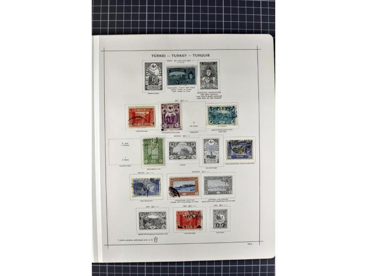 1840/1927, ungebrauchte und gestempelte Sammlung mit guten Werten und Sätzen in 2 Schaubeck-Alben