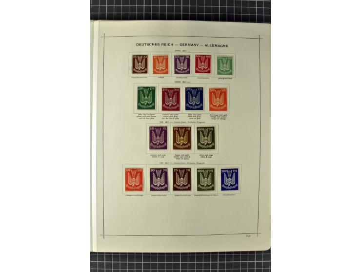 1840/1927, ungebrauchte und gestempelte Sammlung mit guten Werten und Sätzen in 2 Schaubeck-Alben