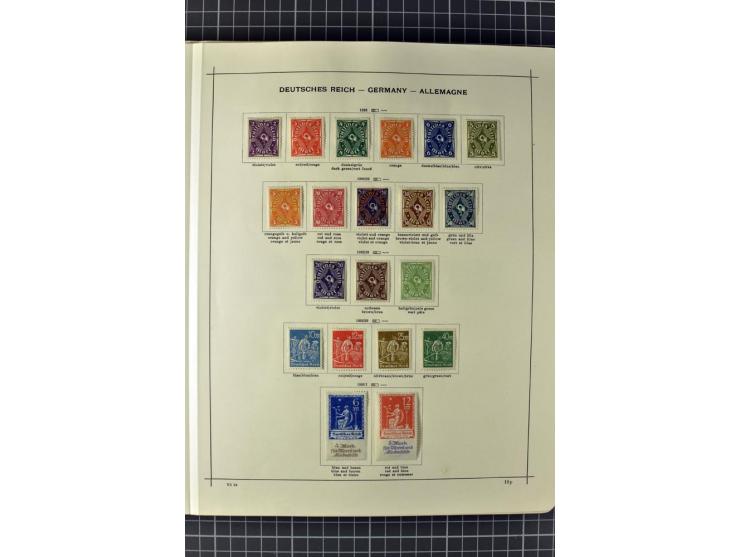 1840/1927, ungebrauchte und gestempelte Sammlung mit guten Werten und Sätzen in 2 Schaubeck-Alben