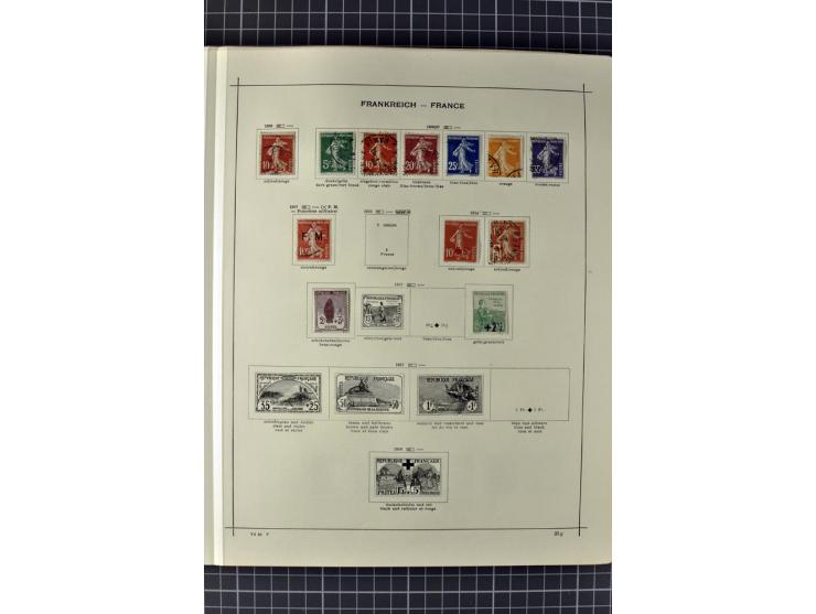 1840/1927, ungebrauchte und gestempelte Sammlung mit guten Werten und Sätzen in 2 Schaubeck-Alben