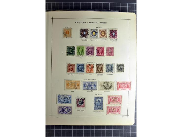 1849/1942, ungebrauchte und gestempelte Sammlung mit besseren Ausgaben in 2 alten Schaubek-Alben, dazu kleines Einsteckbuch m