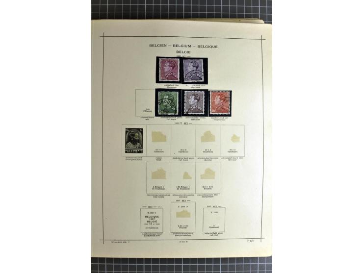 1849/1942, ungebrauchte und gestempelte Sammlung mit besseren Ausgaben in 2 alten Schaubek-Alben, dazu kleines Einsteckbuch m