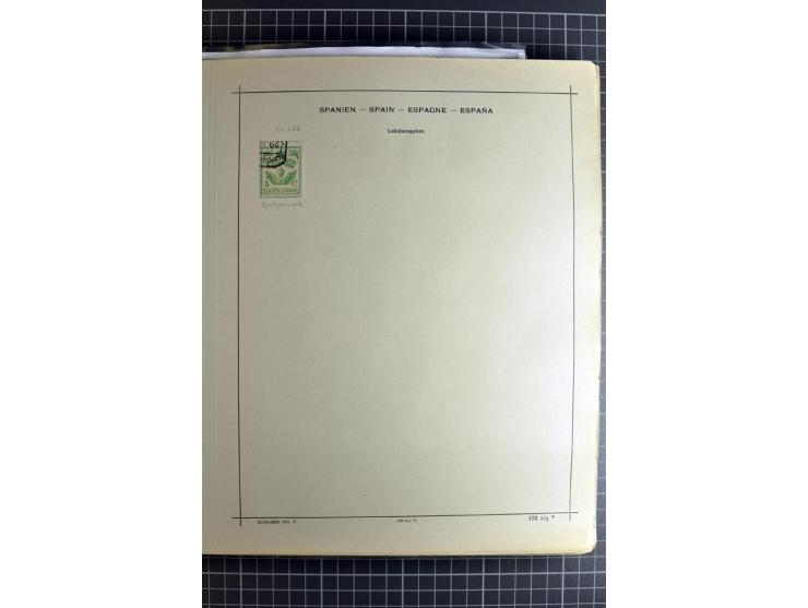 1849/1942, ungebrauchte und gestempelte Sammlung mit besseren Ausgaben in 2 alten Schaubek-Alben, dazu kleines Einsteckbuch m