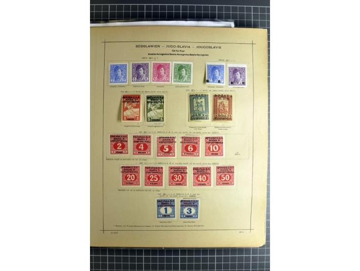 1849/1942, ungebrauchte und gestempelte Sammlung mit besseren Ausgaben in 2 alten Schaubek-Alben, dazu kleines Einsteckbuch m