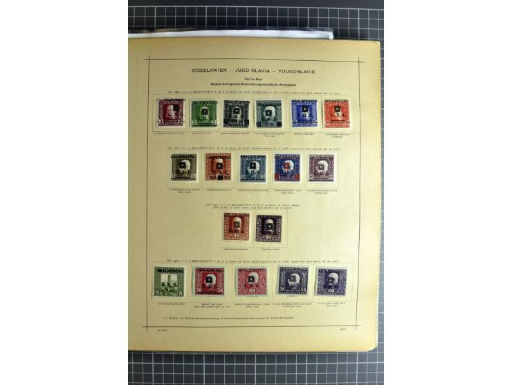 1849/1942, ungebrauchte und gestempelte Sammlung mit besseren Ausgaben in 2 alten Schaubek-Alben, dazu kleines Einsteckbuch m