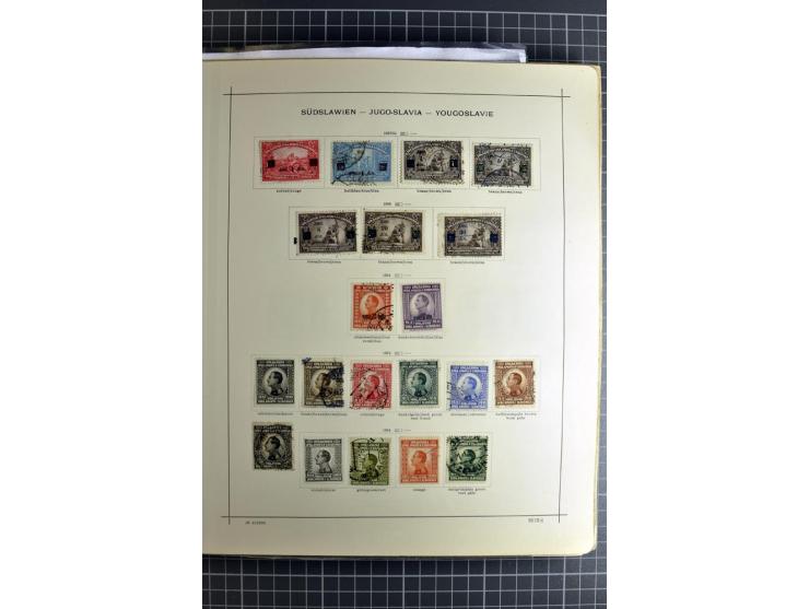 1849/1942, ungebrauchte und gestempelte Sammlung mit besseren Ausgaben in 2 alten Schaubek-Alben, dazu kleines Einsteckbuch m