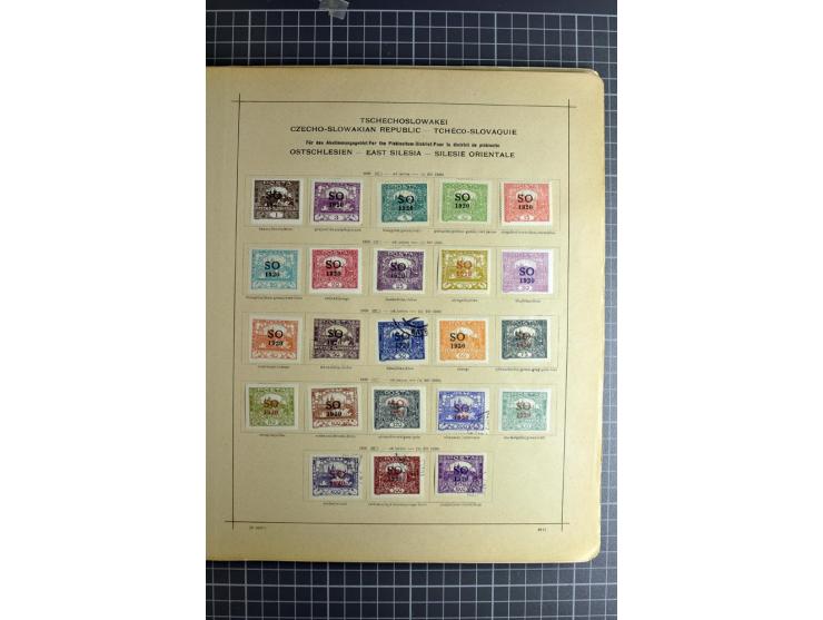 1849/1942, ungebrauchte und gestempelte Sammlung mit besseren Ausgaben in 2 alten Schaubek-Alben, dazu kleines Einsteckbuch m