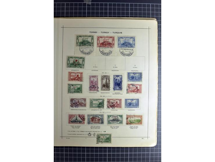 1849/1942, ungebrauchte und gestempelte Sammlung mit besseren Ausgaben in 2 alten Schaubek-Alben, dazu kleines Einsteckbuch m