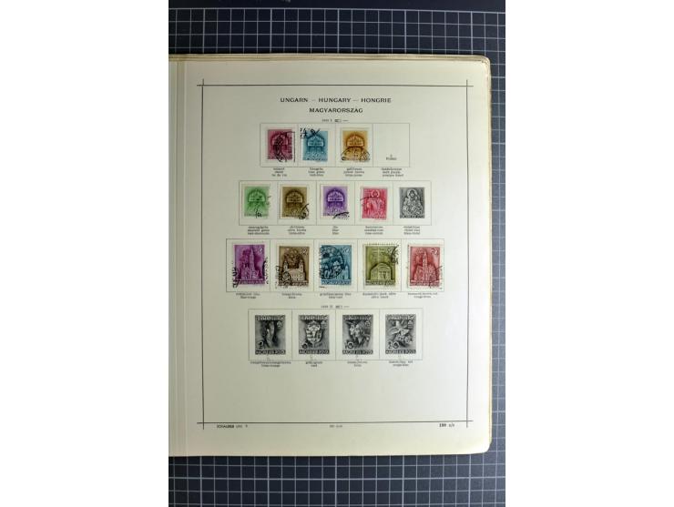 1849/1942, ungebrauchte und gestempelte Sammlung mit besseren Ausgaben in 2 alten Schaubek-Alben, dazu kleines Einsteckbuch m