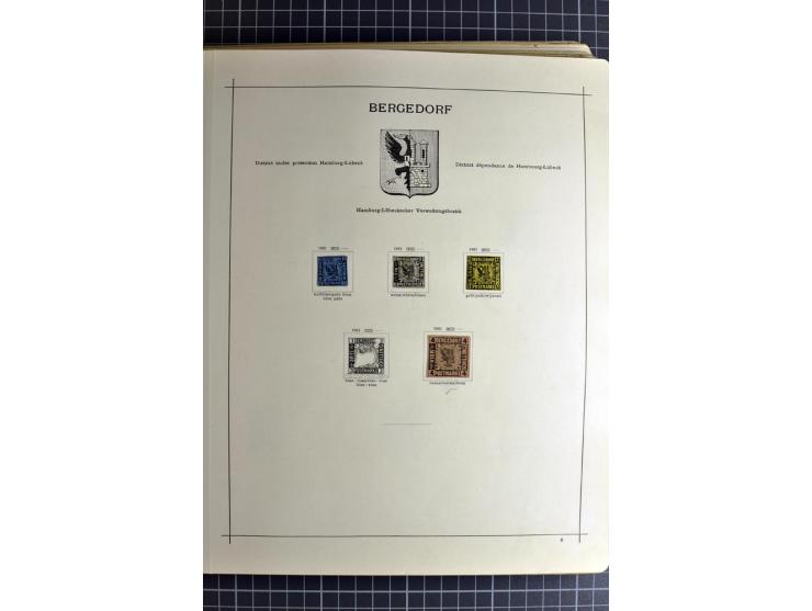 1849/1942, ungebrauchte und gestempelte Sammlung mit besseren Ausgaben in 2 alten Schaubek-Alben, dazu kleines Einsteckbuch m