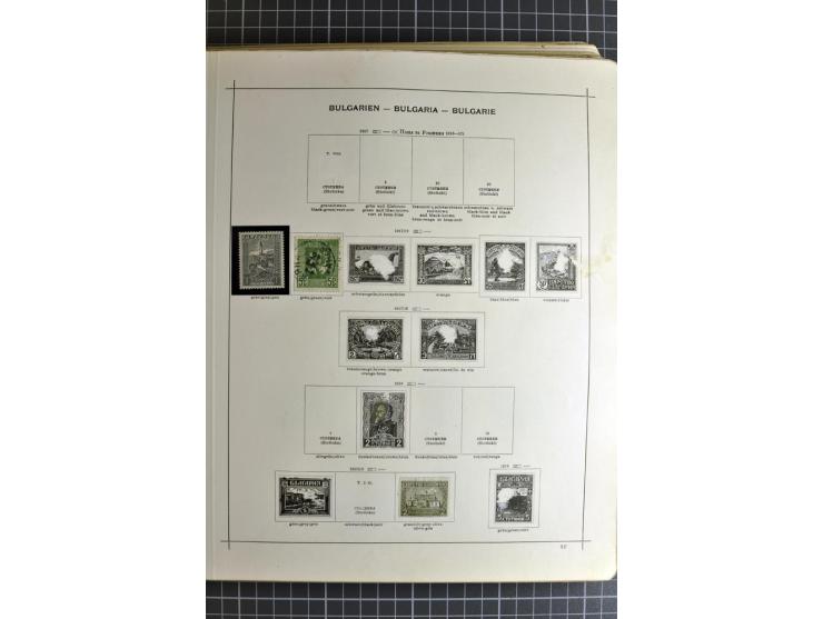 1849/1942, ungebrauchte und gestempelte Sammlung mit besseren Ausgaben in 2 alten Schaubek-Alben, dazu kleines Einsteckbuch m