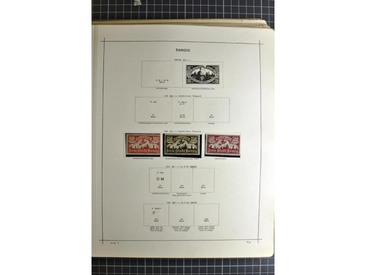 1849/1942, ungebrauchte und gestempelte Sammlung mit besseren Ausgaben in 2 alten Schaubek-Alben, dazu kleines Einsteckbuch m