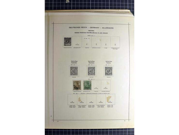 1849/1942, ungebrauchte und gestempelte Sammlung mit besseren Ausgaben in 2 alten Schaubek-Alben, dazu kleines Einsteckbuch m
