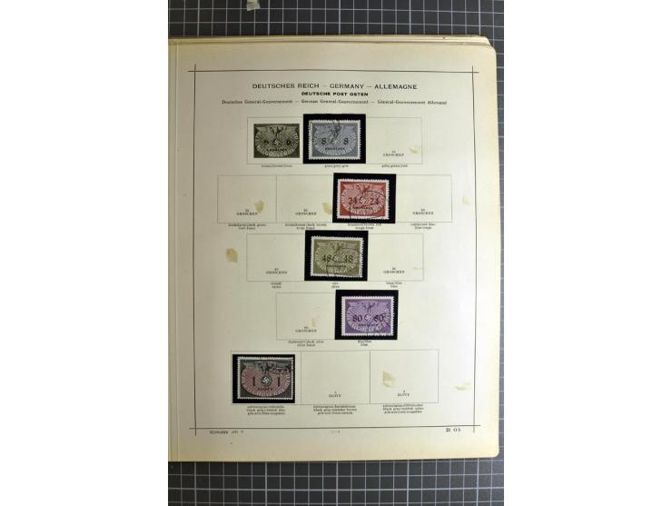 1849/1942, ungebrauchte und gestempelte Sammlung mit besseren Ausgaben in 2 alten Schaubek-Alben, dazu kleines Einsteckbuch m