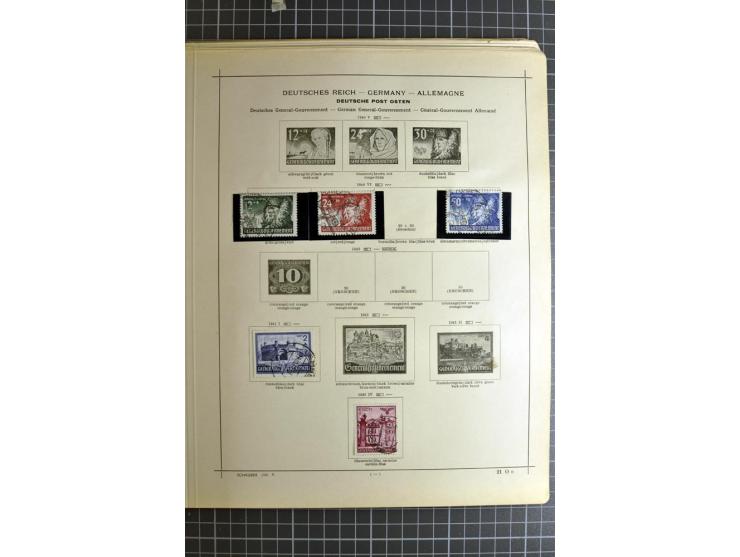 1849/1942, ungebrauchte und gestempelte Sammlung mit besseren Ausgaben in 2 alten Schaubek-Alben, dazu kleines Einsteckbuch m