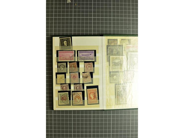 1849/1942, ungebrauchte und gestempelte Sammlung mit besseren Ausgaben in 2 alten Schaubek-Alben, dazu kleines Einsteckbuch m