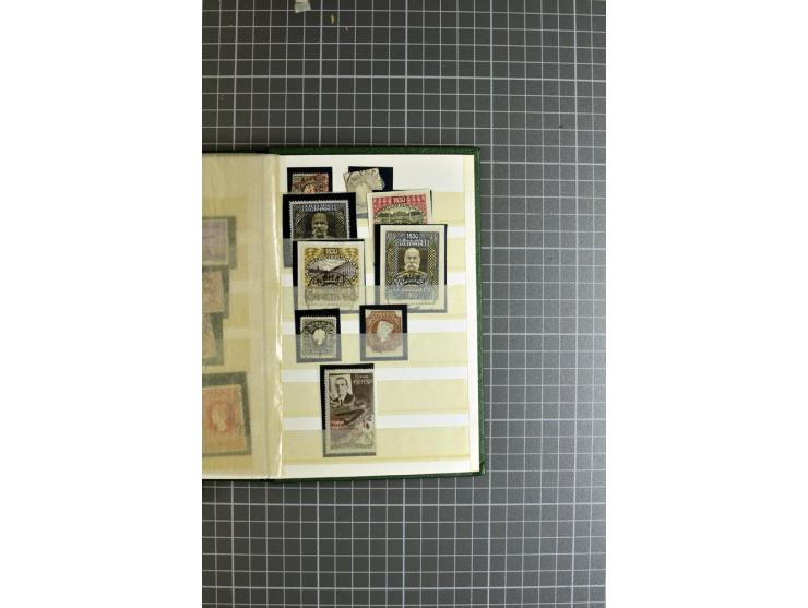 1849/1942, ungebrauchte und gestempelte Sammlung mit besseren Ausgaben in 2 alten Schaubek-Alben, dazu kleines Einsteckbuch m