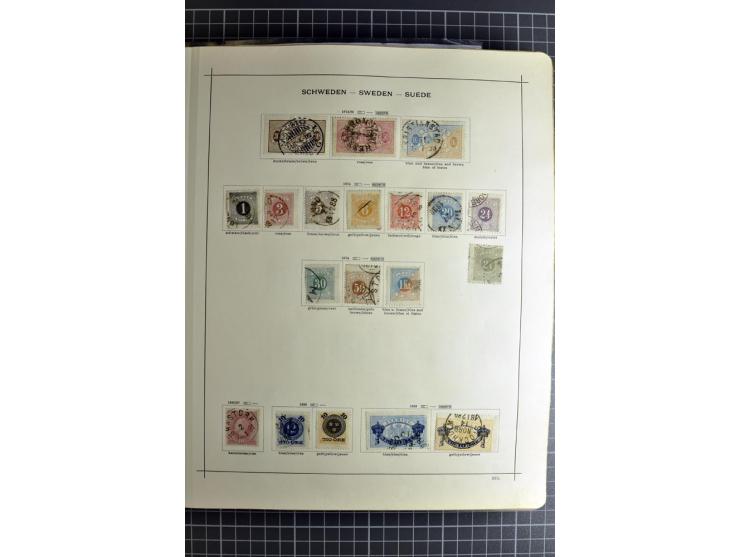 1849/1942, ungebrauchte und gestempelte Sammlung mit besseren Ausgaben in 2 alten Schaubek-Alben, dazu kleines Einsteckbuch m