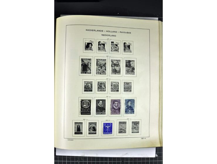 1849/1941, ungebrauchte und gestempelte Sammlung im Schaubeck-Album