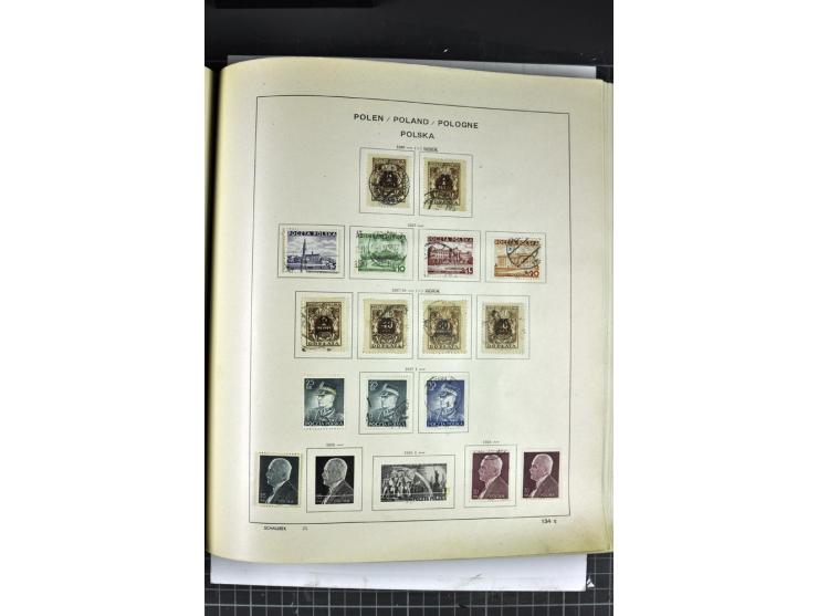 1849/1941, ungebrauchte und gestempelte Sammlung im Schaubeck-Album