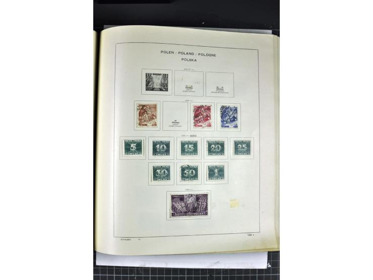 1849/1941, ungebrauchte und gestempelte Sammlung im Schaubeck-Album