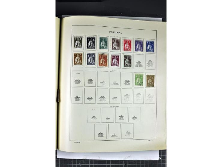 1849/1941, ungebrauchte und gestempelte Sammlung im Schaubeck-Album