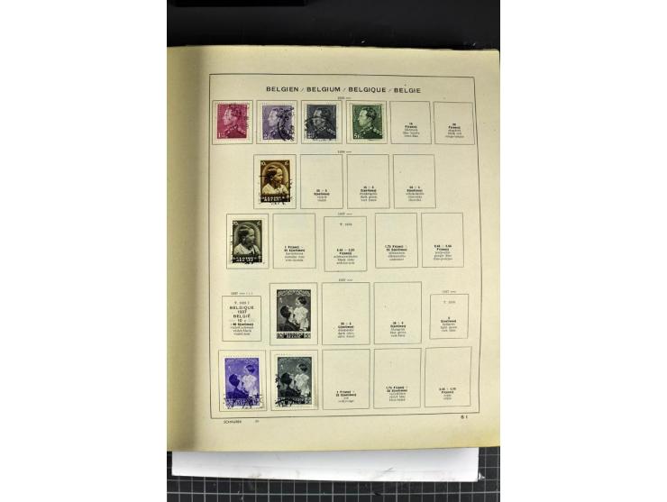 1849/1941, ungebrauchte und gestempelte Sammlung im Schaubeck-Album