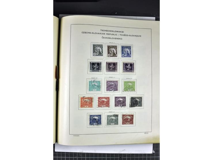 1849/1941, ungebrauchte und gestempelte Sammlung im Schaubeck-Album