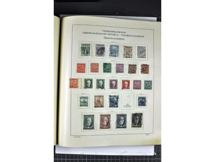 1849/1941, ungebrauchte und gestempelte Sammlung im Schaubeck-Album