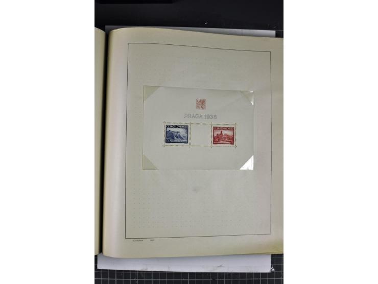 1849/1941, ungebrauchte und gestempelte Sammlung im Schaubeck-Album