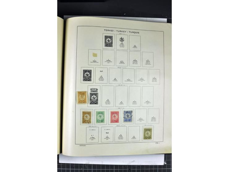 1849/1941, ungebrauchte und gestempelte Sammlung im Schaubeck-Album