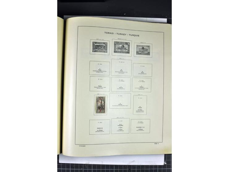 1849/1941, ungebrauchte und gestempelte Sammlung im Schaubeck-Album