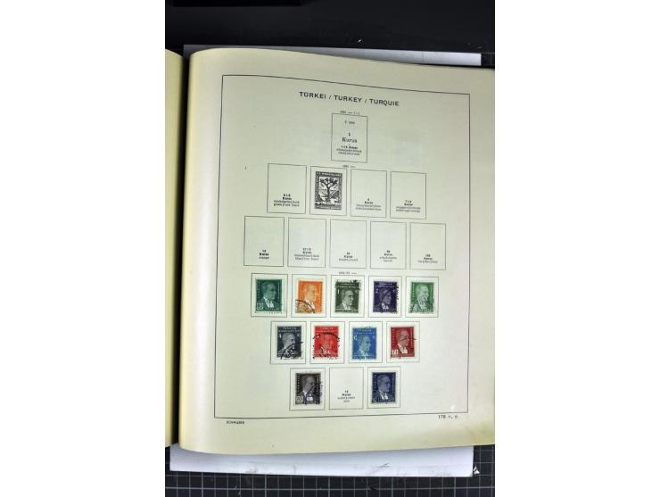 1849/1941, ungebrauchte und gestempelte Sammlung im Schaubeck-Album