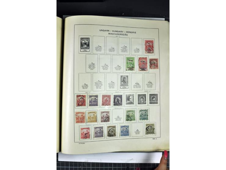 1849/1941, ungebrauchte und gestempelte Sammlung im Schaubeck-Album
