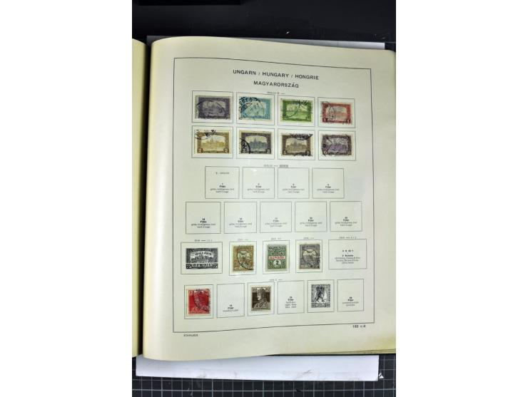1849/1941, ungebrauchte und gestempelte Sammlung im Schaubeck-Album