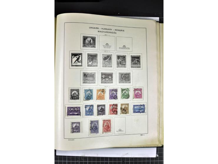 1849/1941, ungebrauchte und gestempelte Sammlung im Schaubeck-Album