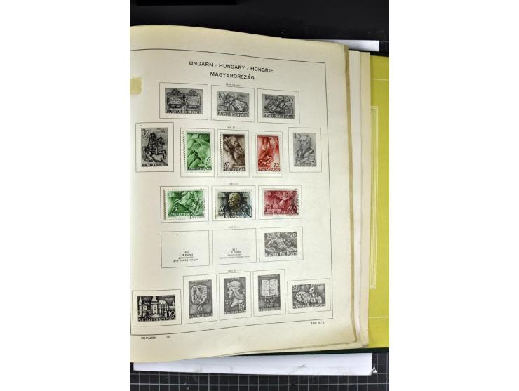 1849/1941, ungebrauchte und gestempelte Sammlung im Schaubeck-Album
