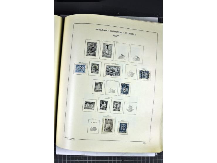 1849/1941, ungebrauchte und gestempelte Sammlung im Schaubeck-Album