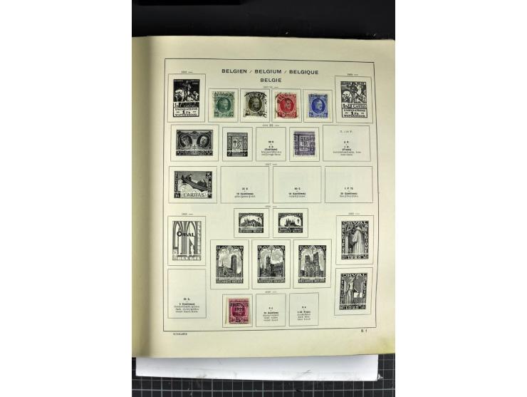 1849/1941, ungebrauchte und gestempelte Sammlung im Schaubeck-Album
