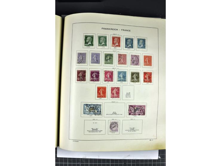 1849/1941, ungebrauchte und gestempelte Sammlung im Schaubeck-Album