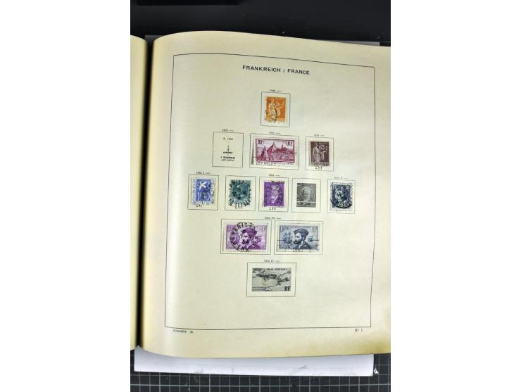 1849/1941, ungebrauchte und gestempelte Sammlung im Schaubeck-Album