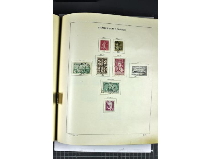 1849/1941, ungebrauchte und gestempelte Sammlung im Schaubeck-Album