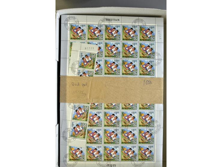PFADFINDER: 1967, Bhutan Mi.-Nr. 143-48, 5000 Satz in Bogen, gestempelt (Mi. 2.500,-)