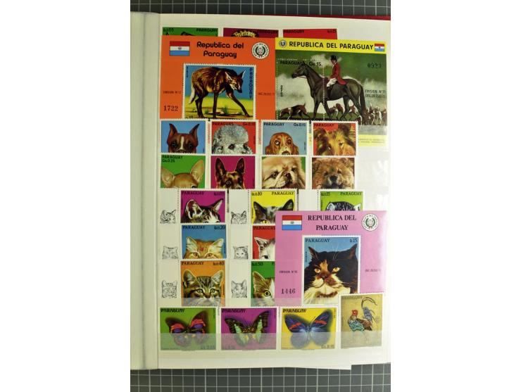 TIERE: 1920/94, postfrische, ungebrauchte und gestempelte sehr umfangreiche Sammlung mit vielen guten Ausgaben auf selbstgest