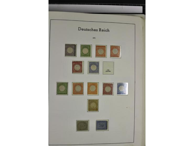 1872/1945, vorwiegend ungebrauchte und gestempelte Sammlung, beginnend mit einem guten Teil Brustschilde dabei Mi.-Nr. 1-2 un