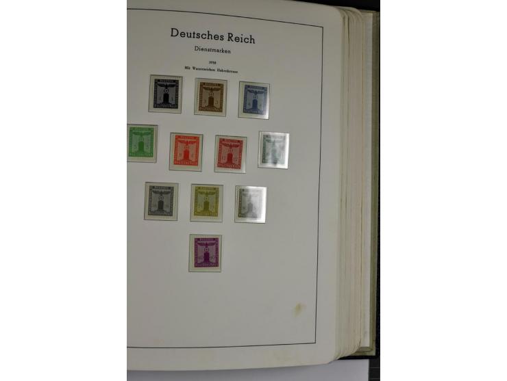 1872/1945, vorwiegend ungebrauchte und gestempelte Sammlung, beginnend mit einem guten Teil Brustschilde dabei Mi.-Nr. 1-2 un