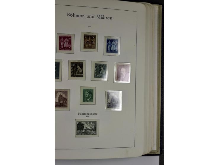 1872/1945, vorwiegend ungebrauchte und gestempelte Sammlung, beginnend mit einem guten Teil Brustschilde dabei Mi.-Nr. 1-2 un