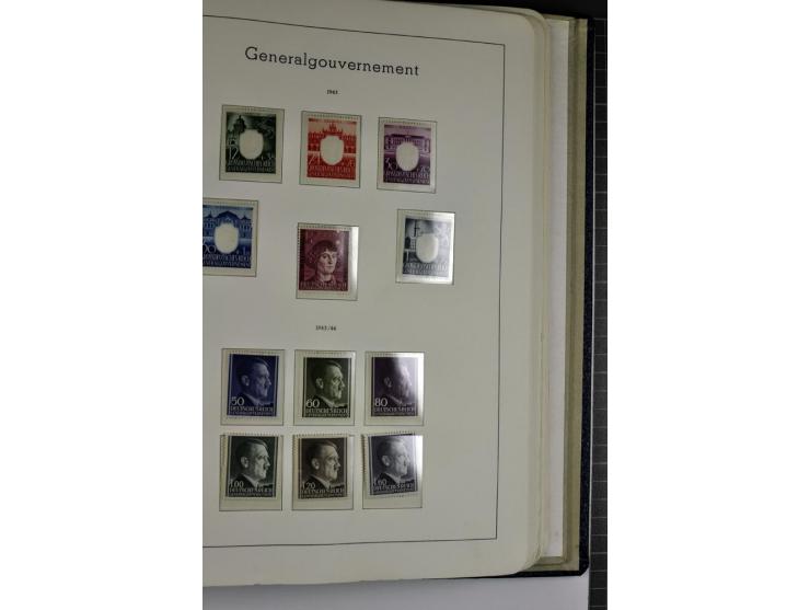 1872/1945, vorwiegend ungebrauchte und gestempelte Sammlung, beginnend mit einem guten Teil Brustschilde dabei Mi.-Nr. 1-2 un